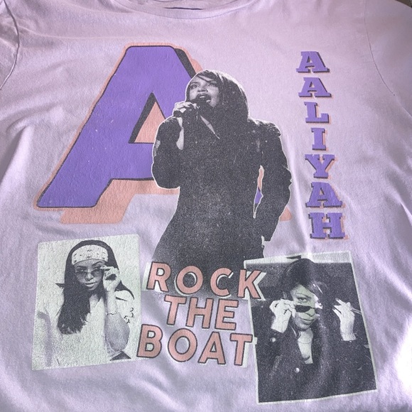 AALIYAH "Rock the Boat" Purple T-Shirt Adult Small Unisex EUC - Picture 4 of 7